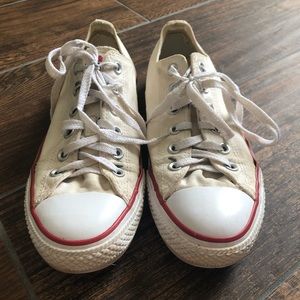 White Low Top Converse!!!
